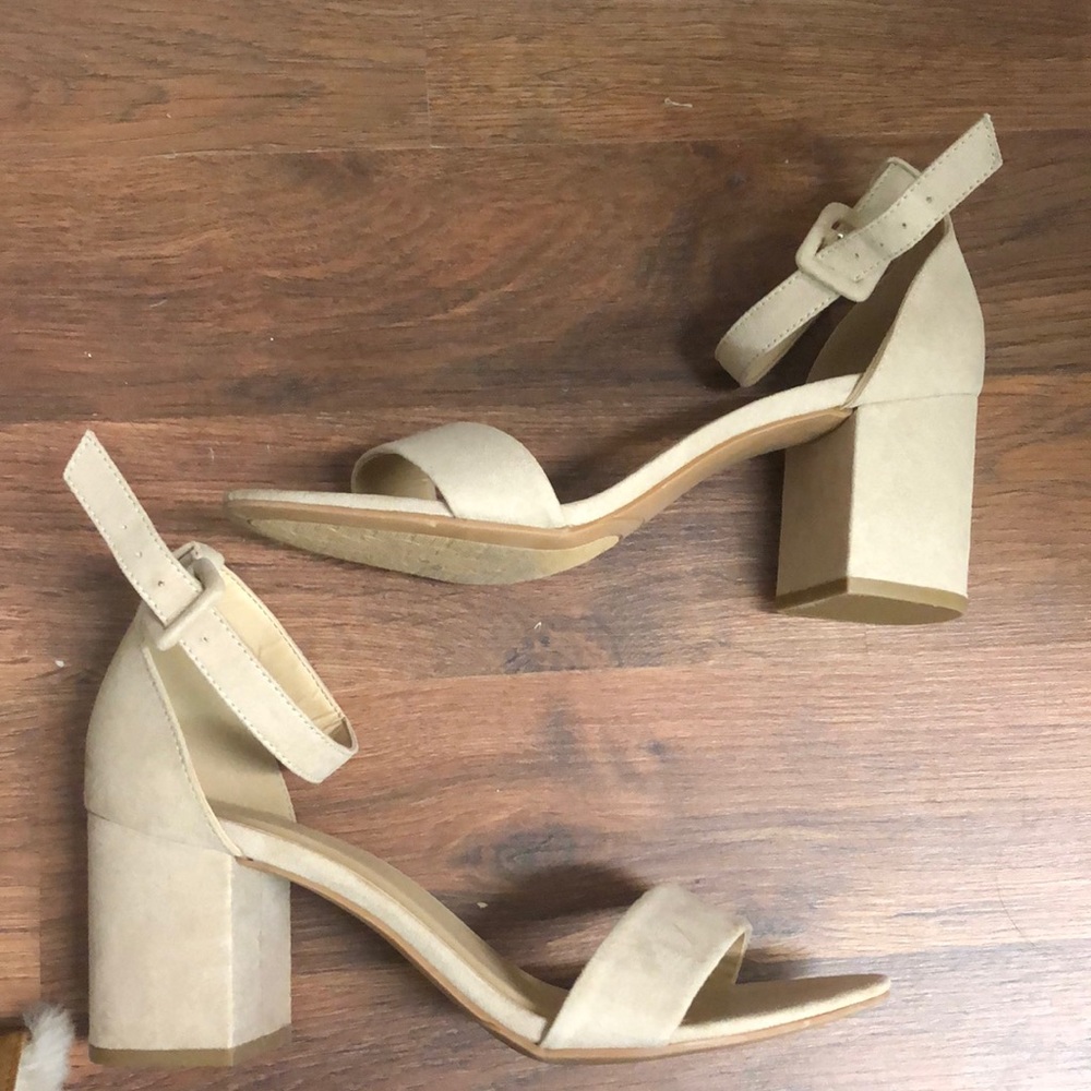 Beautiful heels, brand new